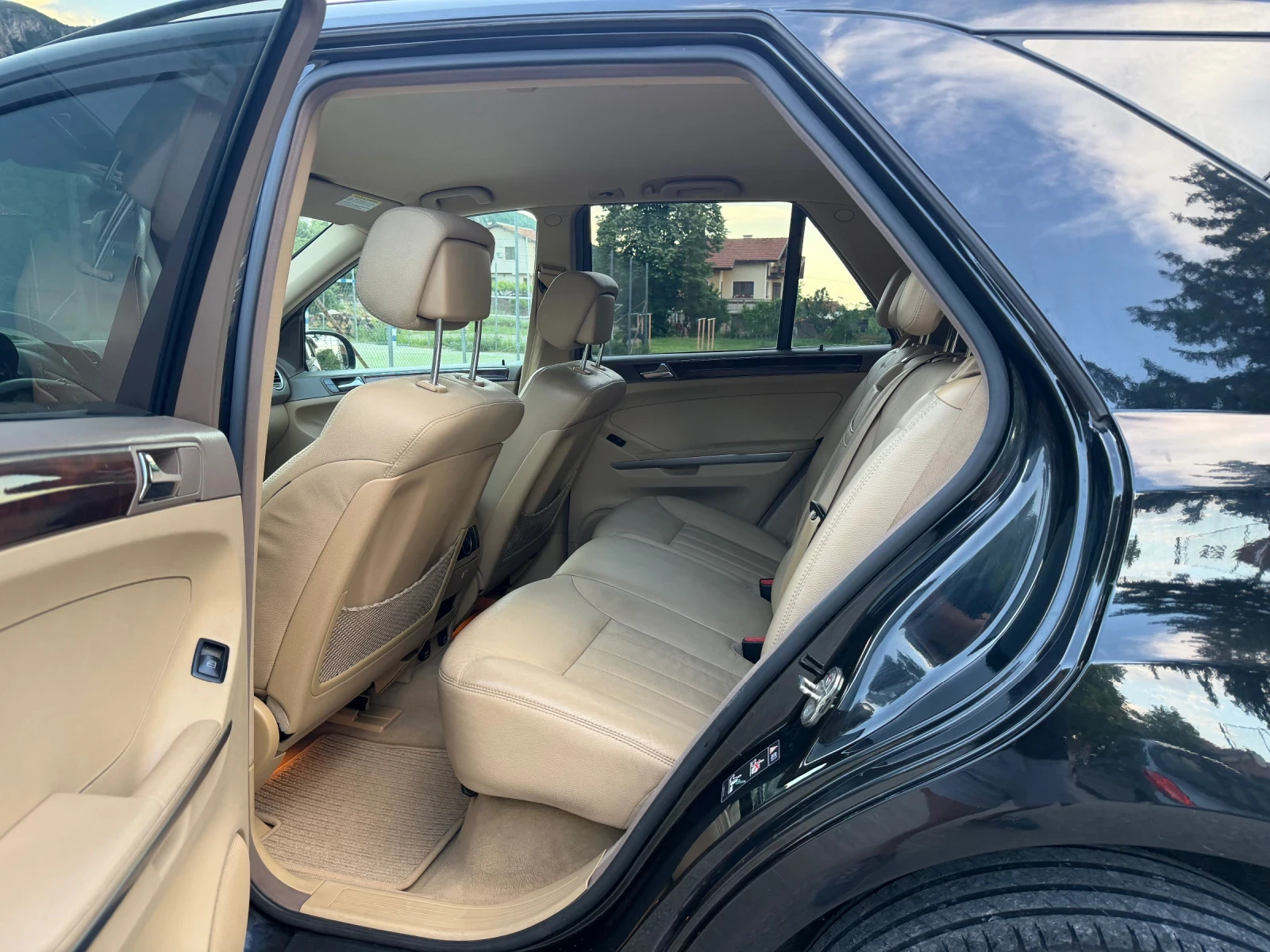 Mercedes-Benz ML 280 AMG* ИТАЛИЯ, снимка 9 - Автомобили и джипове - 54767926
