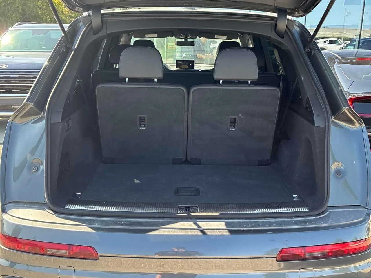Audi Q7  Progressiv / ОБДУХВАНЕ / CARFAX /  АВТОКРЕДИТ, снимка 12 - Автомобили и джипове - 55782267