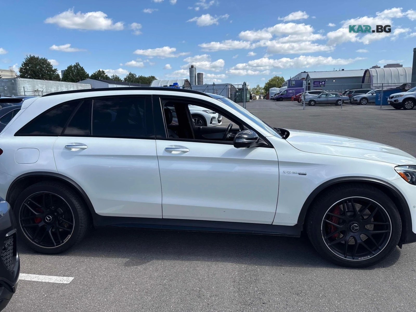 Mercedes-Benz GLC 63 AMG S AMG 4MATIC+ Burmester , снимка 3 - Автомобили и джипове - 56074625