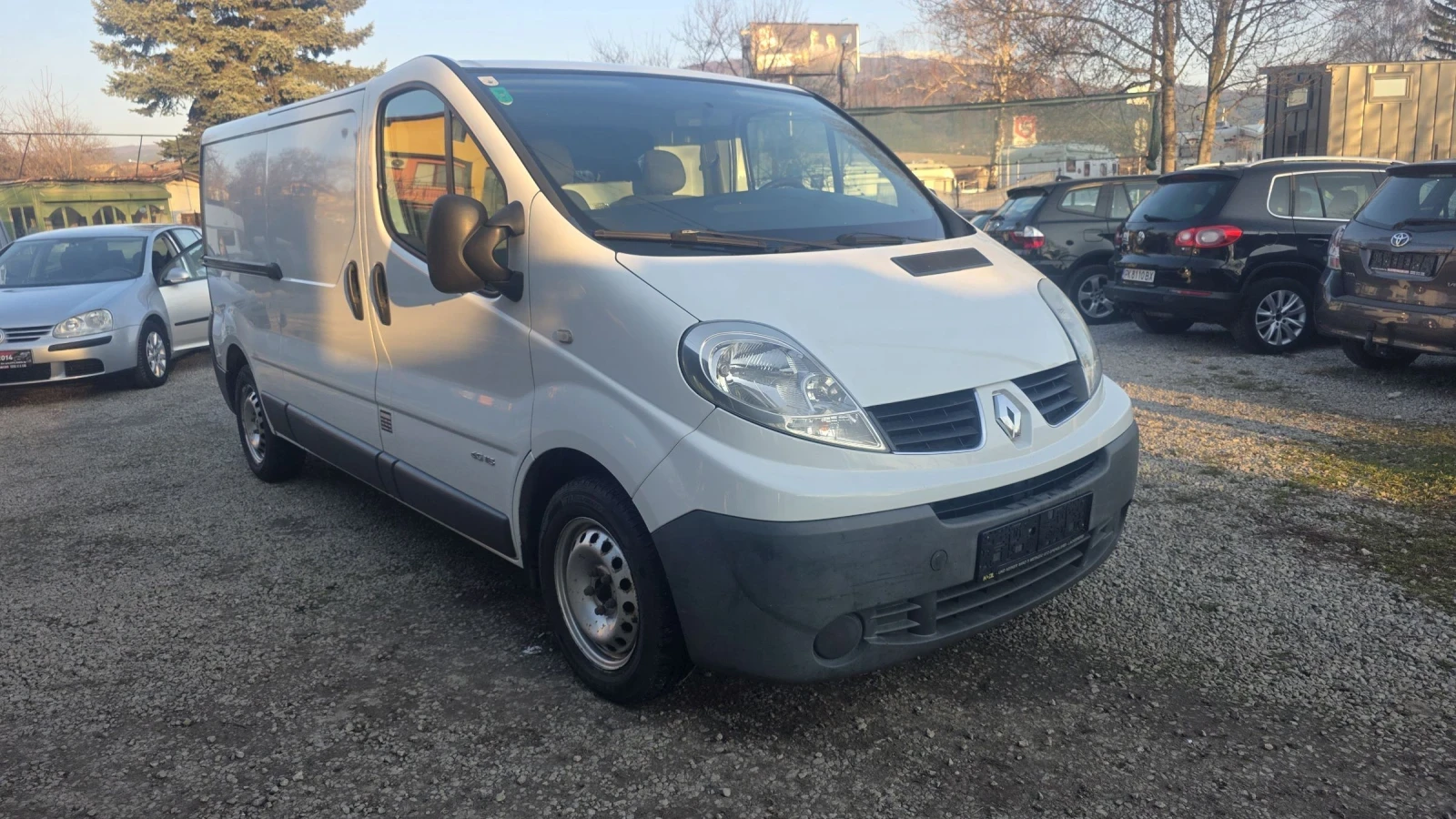 Renault Trafic 2.0dci 115k.s.