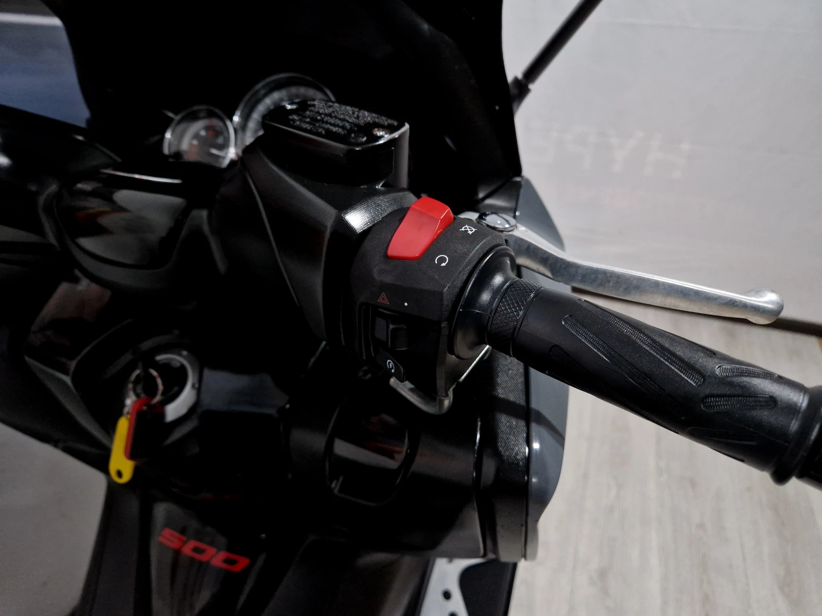 Yamaha T-max 500cci 2011 special edition !ABS! MALOSSI | Mobile.bg � ����������� 11