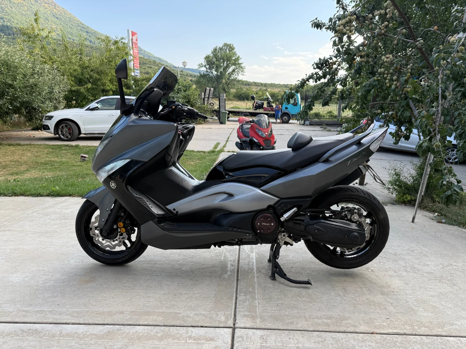 Yamaha T-max, снимка 5 - Мотоциклети и мототехника - 55589544