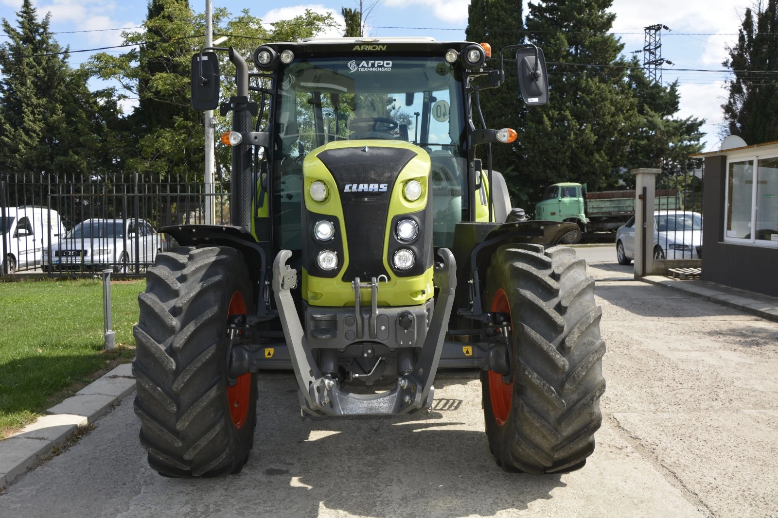 Трактор Claas ARION 440 CIS - изображение 2