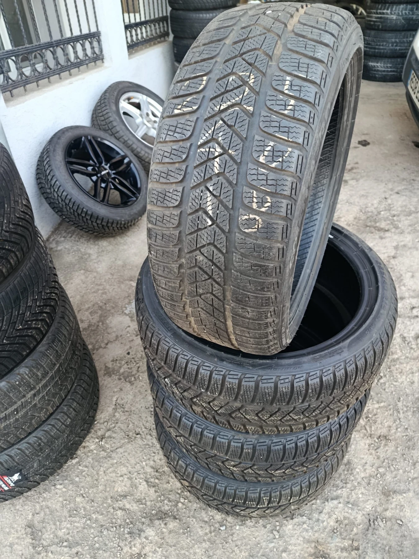 ���� 225/45R18 | Mobile.bg � ����������� 3