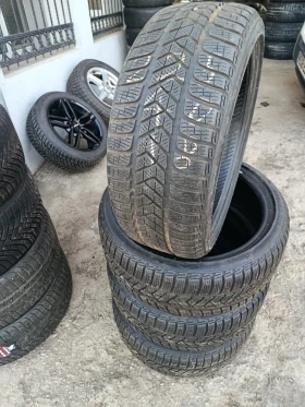 Гуми Зимни 225/45R18, снимка 3 - Гуми и джанти - 52926963