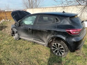 Renault Clio Iconic Tce, снимка 3