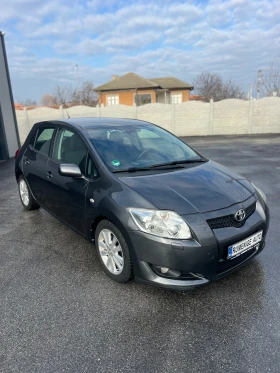 Toyota Auris 2.0 D4D KEY LESS ГЕРМАНИЯ , снимка 2