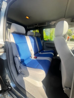 VW Caddy 2.0I, снимка 6