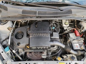 Toyota Yaris 1.3 i 87kc, снимка 8