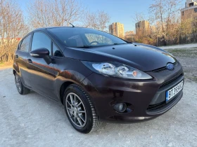 Ford Fiesta 1.4/ФАБРИЧЕН ГАЗ / ВС.ПЛАТЕНО / 2 КОМПЛЕКТА ГУМИ !, снимка 4