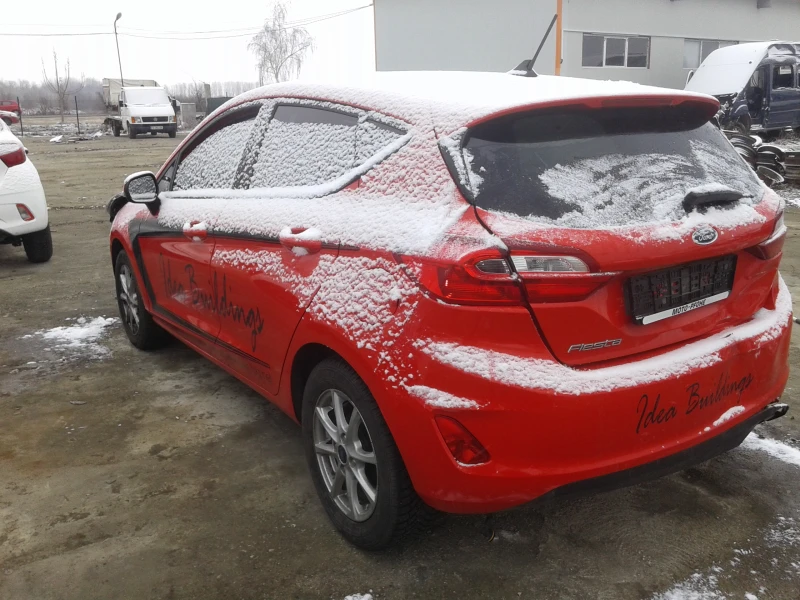 Ford Fiesta 1.1i, снимка 15 - Автомобили и джипове - 37018518