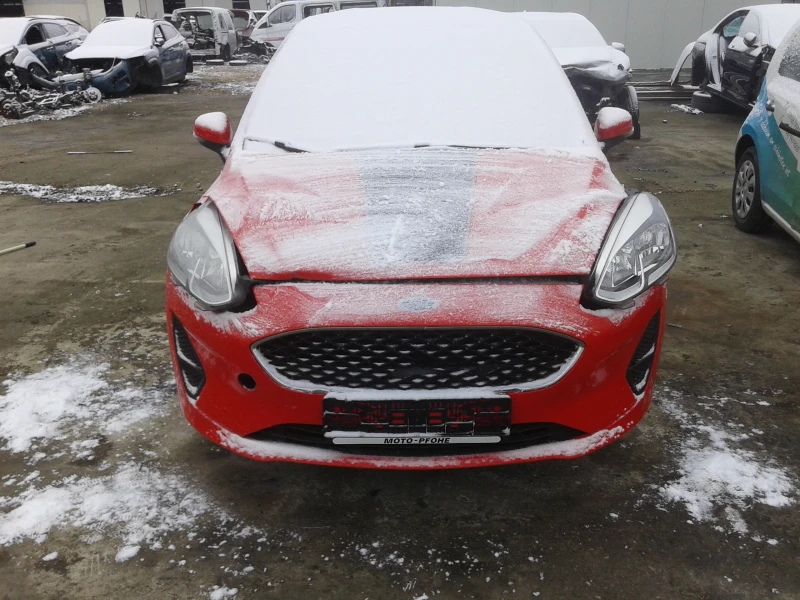 Ford Fiesta 1.1i, снимка 13 - Автомобили и джипове - 37018518