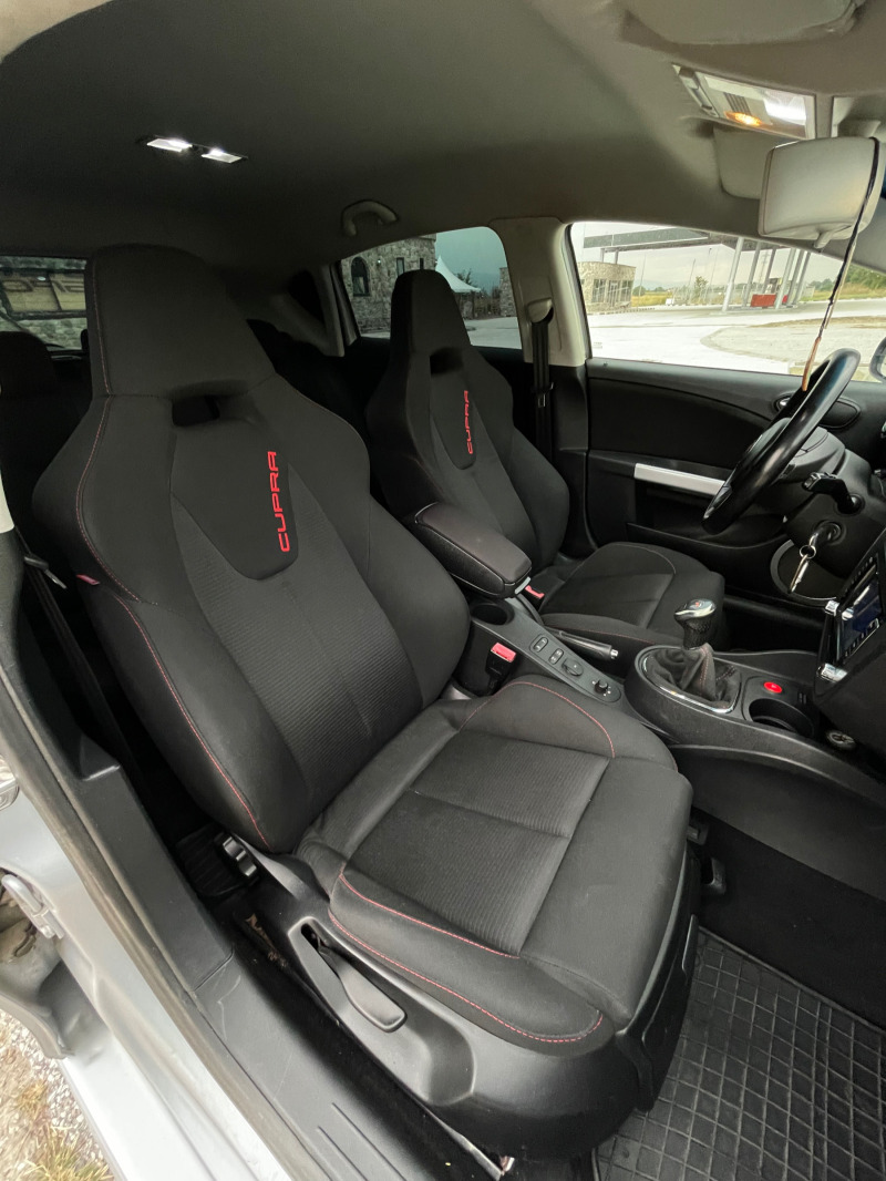 Seat Leon TFSI/Cupra Pack/265++/ОБСЛУЖЕН, снимка 10 - Автомобили и джипове - 45514514
