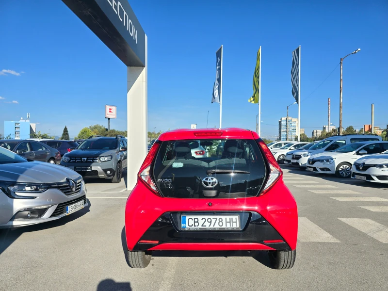 Toyota Aygo 1.0 VVT-I , снимка 4 - Автомобили и джипове - 47375657