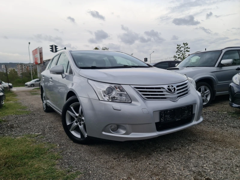 Toyota Avensis КАТО НОВА, снимка 3 - Автомобили и джипове - 47540293