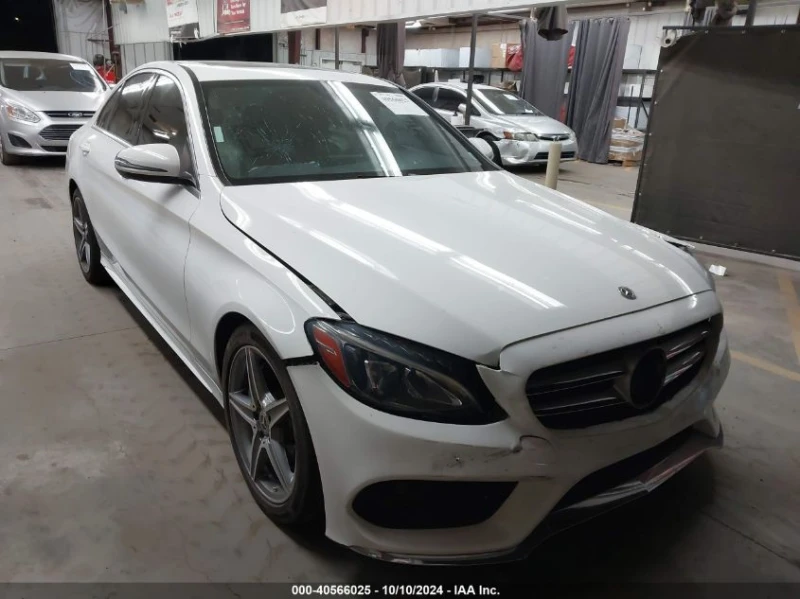 Mercedes-Benz C 300 2.0L I-4 DI, DOHC, VVT, TURBO, 241HP Rear Wheel Dr, снимка 1 - Автомобили и джипове - 48359279