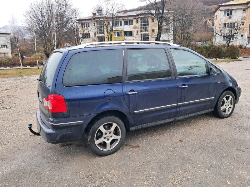 VW Sharan 1.8turbo, снимка 3 - Автомобили и джипове - 48677134