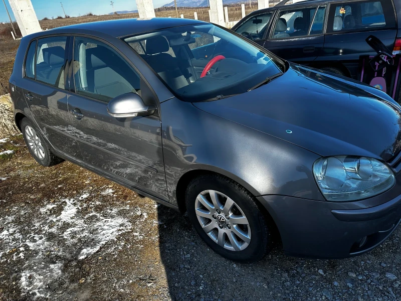 VW Golf 2.0 TDI, снимка 2 - Автомобили и джипове - 48691573