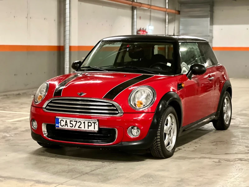 Mini One 1.6 бензин автомат лизинг през Уникредит по280 лв, снимка 1 - Автомобили и джипове - 48727520