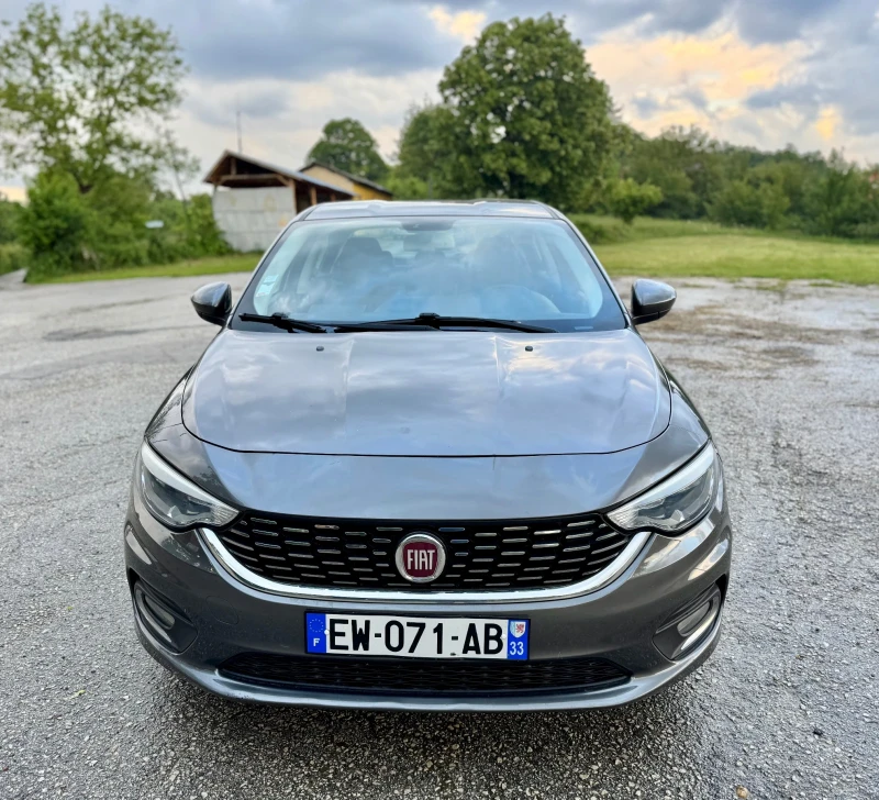 Fiat Tipo 1.4 i, снимка 8 - Автомобили и джипове - 51979528