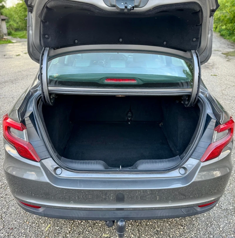 Fiat Tipo 1.4 i, снимка 15 - Автомобили и джипове - 51979528