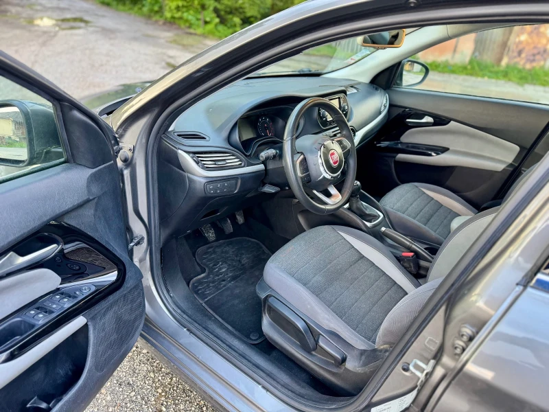 Fiat Tipo 1.4 i, снимка 9 - Автомобили и джипове - 51979528