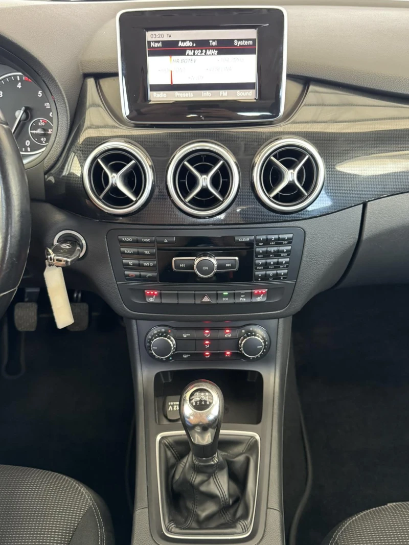 Mercedes-Benz B 180 CDI , снимка 10 - Автомобили и джипове - 51596724