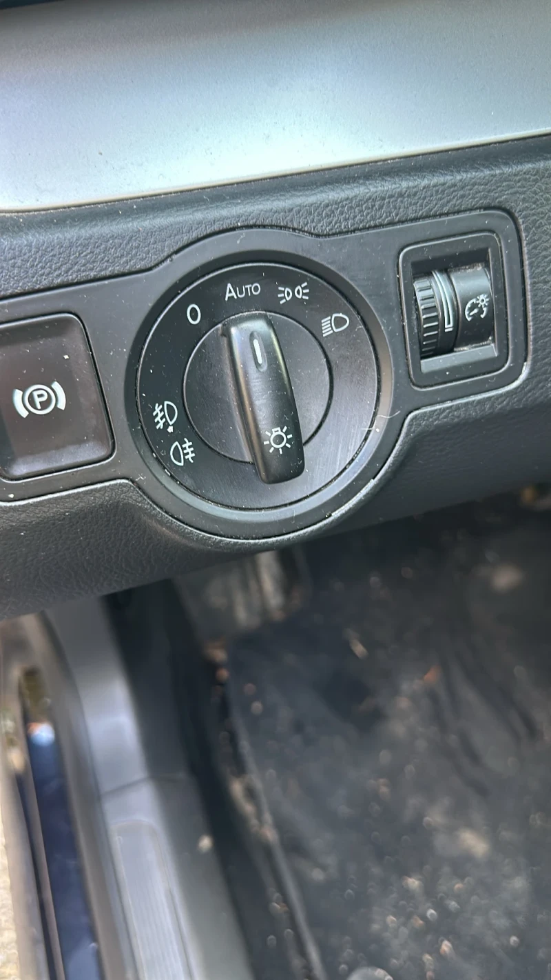 VW Passat 1.4 tsi metan, снимка 9 - Автомобили и джипове - 52018895