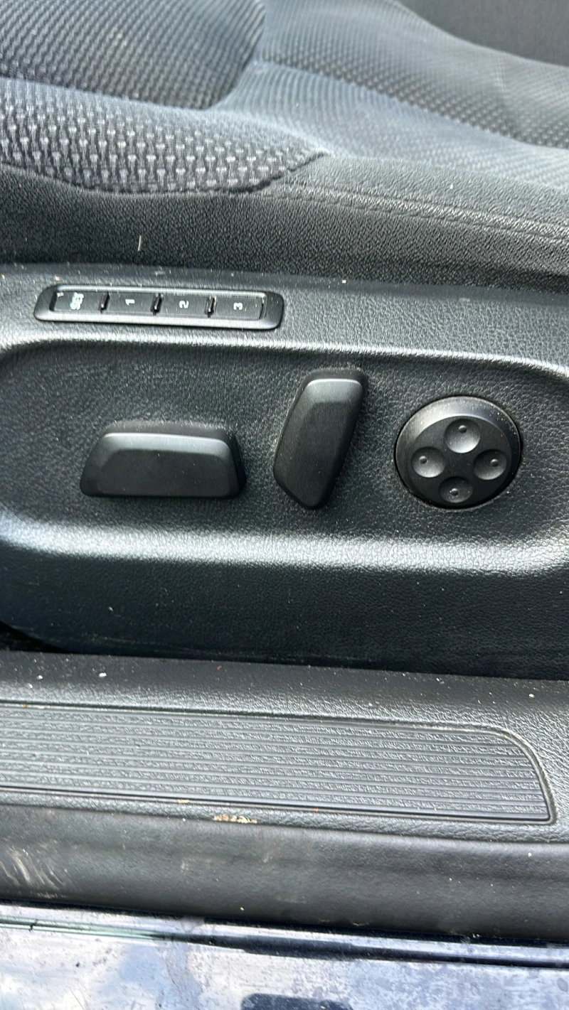 VW Passat 1.4 tsi metan, снимка 13 - Автомобили и джипове - 52018895