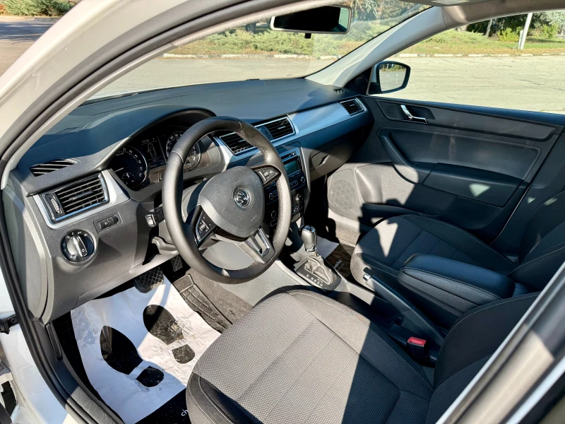 Skoda Rapid, снимка 11 - Автомобили и джипове - 52169614