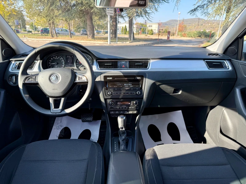 Skoda Rapid, снимка 12 - Автомобили и джипове - 52169614