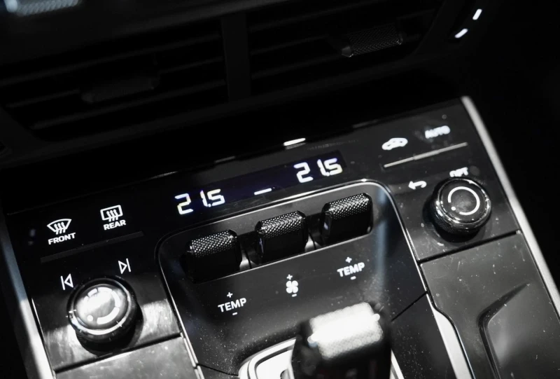 Porsche 911 992.2 CARRERA/COUPE/FACELIFT/MATRIX/BOSE/360, снимка 13 - Автомобили и джипове - 52410155