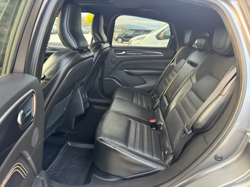 Renault Arkana E-TECH HYBRID FULL 2023, снимка 14 - Автомобили и джипове - 52459144