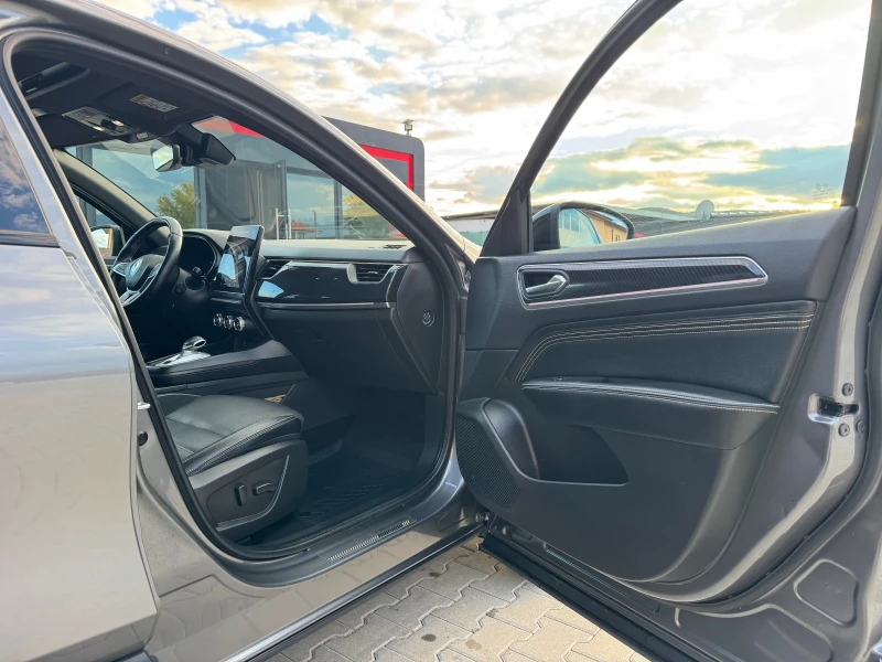 Renault Arkana E-TECH HYBRID FULL 2023, снимка 13 - Автомобили и джипове - 52459144