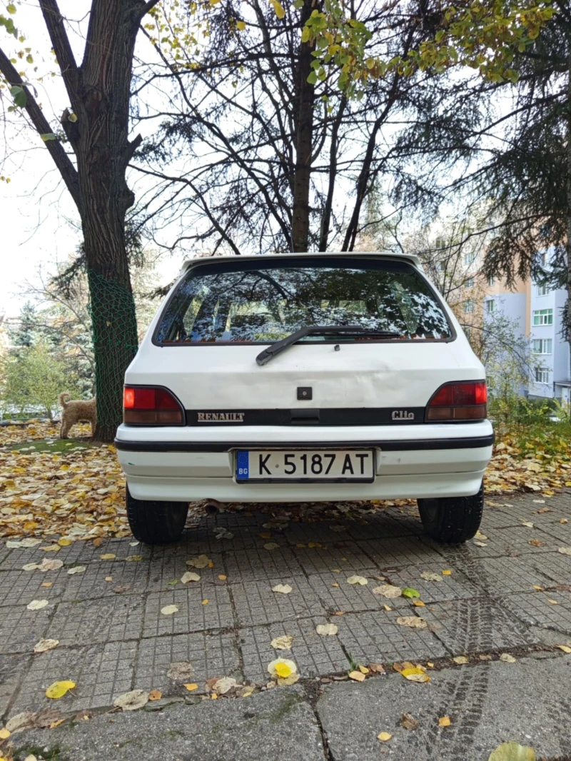 Renault Clio, снимка 4 - Автомобили и джипове - 52470975