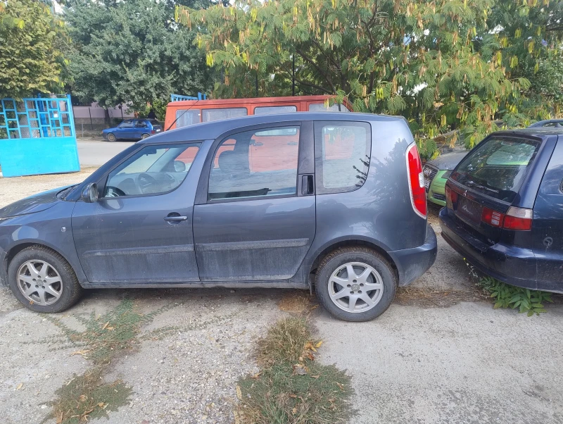 Skoda Roomster, снимка 4 - Автомобили и джипове - 52594911