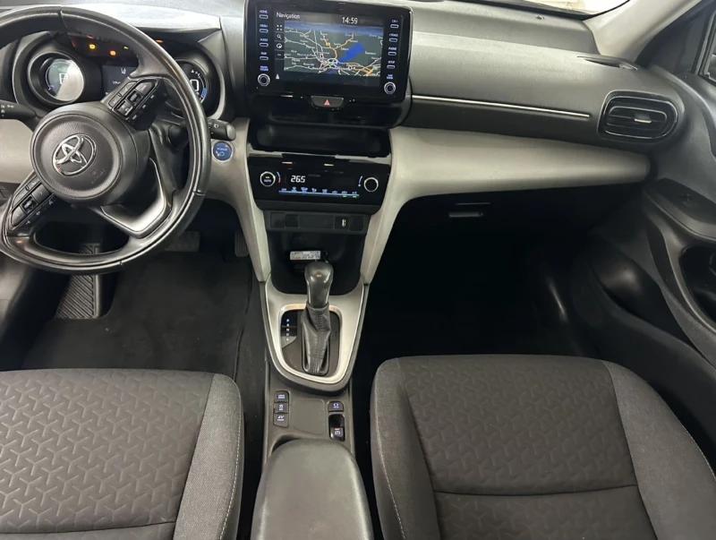 Toyota Yaris Cross CROSS 1.5 HYBRID.116 HP DINAMIC.KAMERA.NAVI.LED, снимка 14 - Автомобили и джипове - 52788051