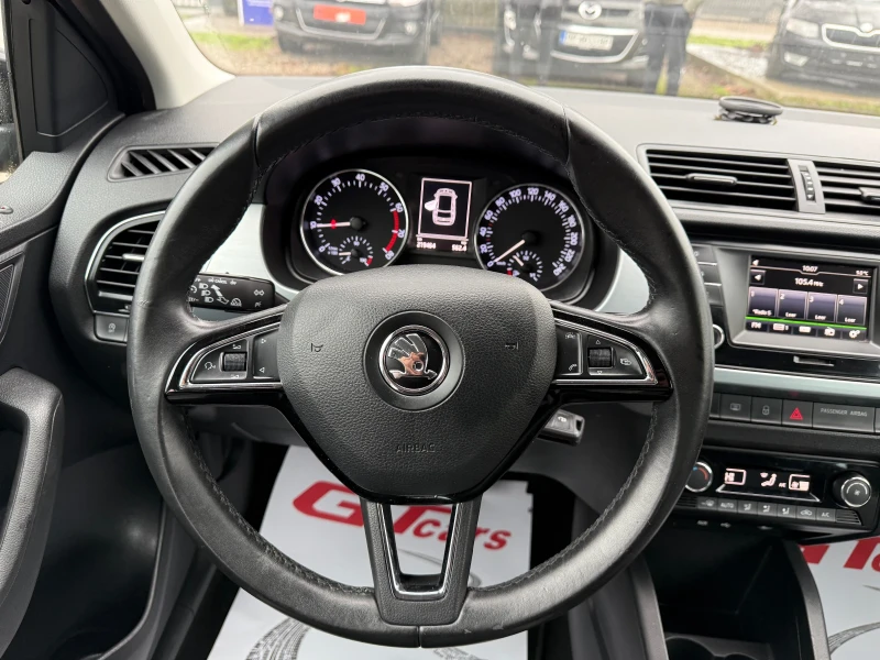 Skoda Fabia 1.2i, снимка 11 - Автомобили и джипове - 52875306