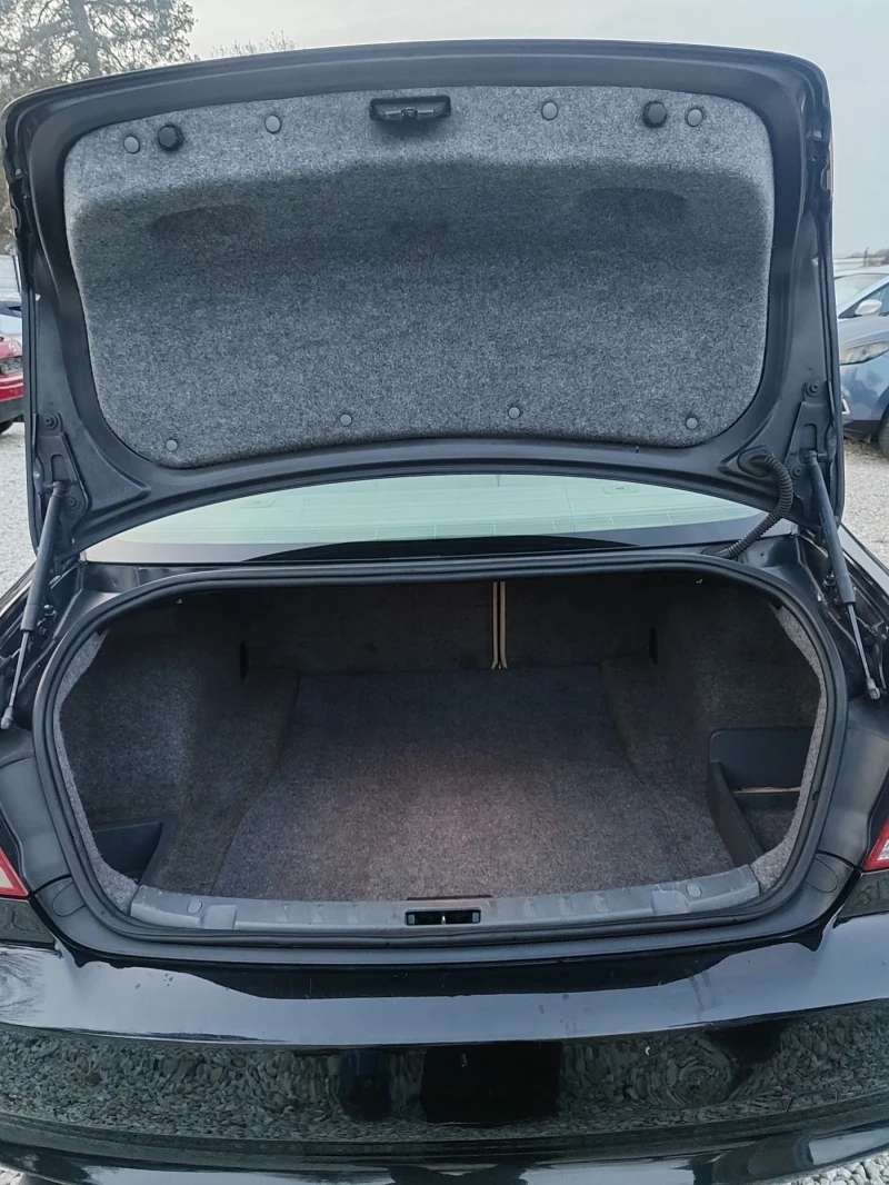 BMW 330 3.0, 231к.с. , снимка 7 - Автомобили и джипове - 52886558