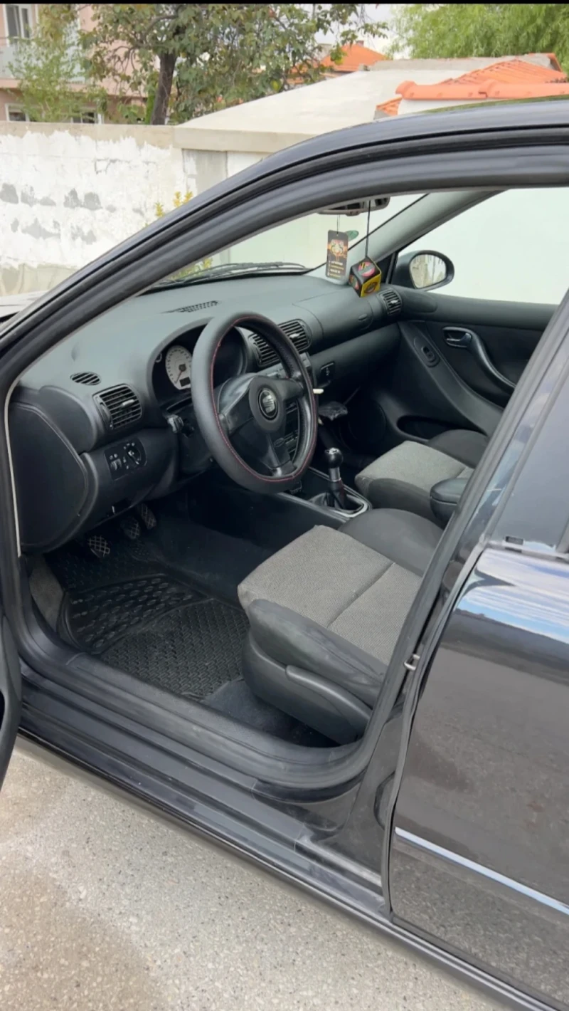 Seat Leon, снимка 8 - Автомобили и джипове - 52907033