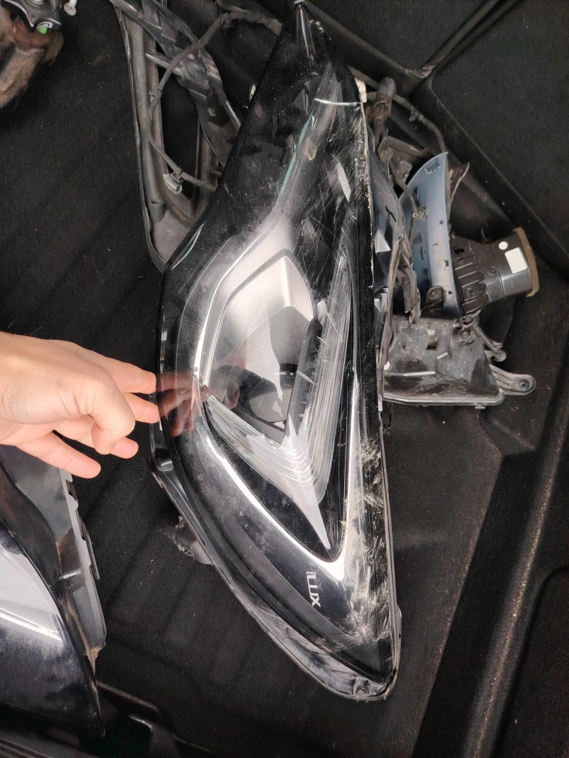 Opel Astra 1.6Т, снимка 9 - Автомобили и джипове - 53292128