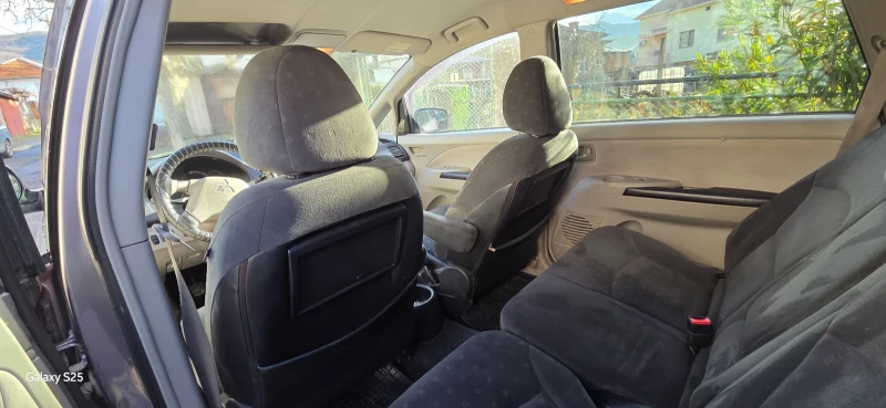 Mitsubishi Grandis, снимка 6 - Автомобили и джипове - 53478976