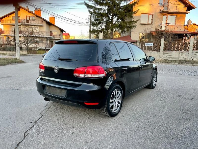 VW Golf 6 2.0 TDI 140кс CBD 5 врати - изображение 6