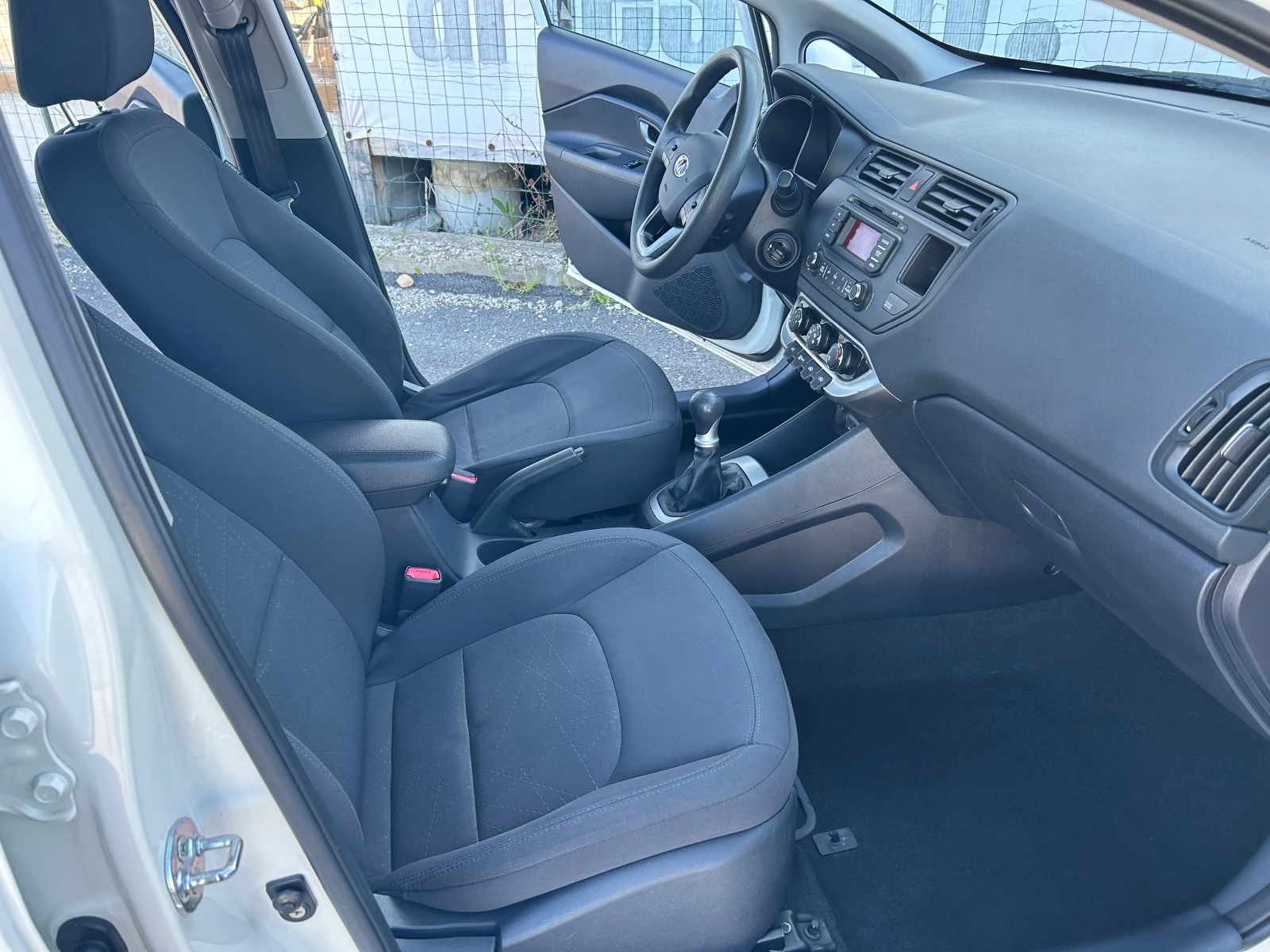 Kia Rio 1.2CVVT | Mobile.bg — изображение 11