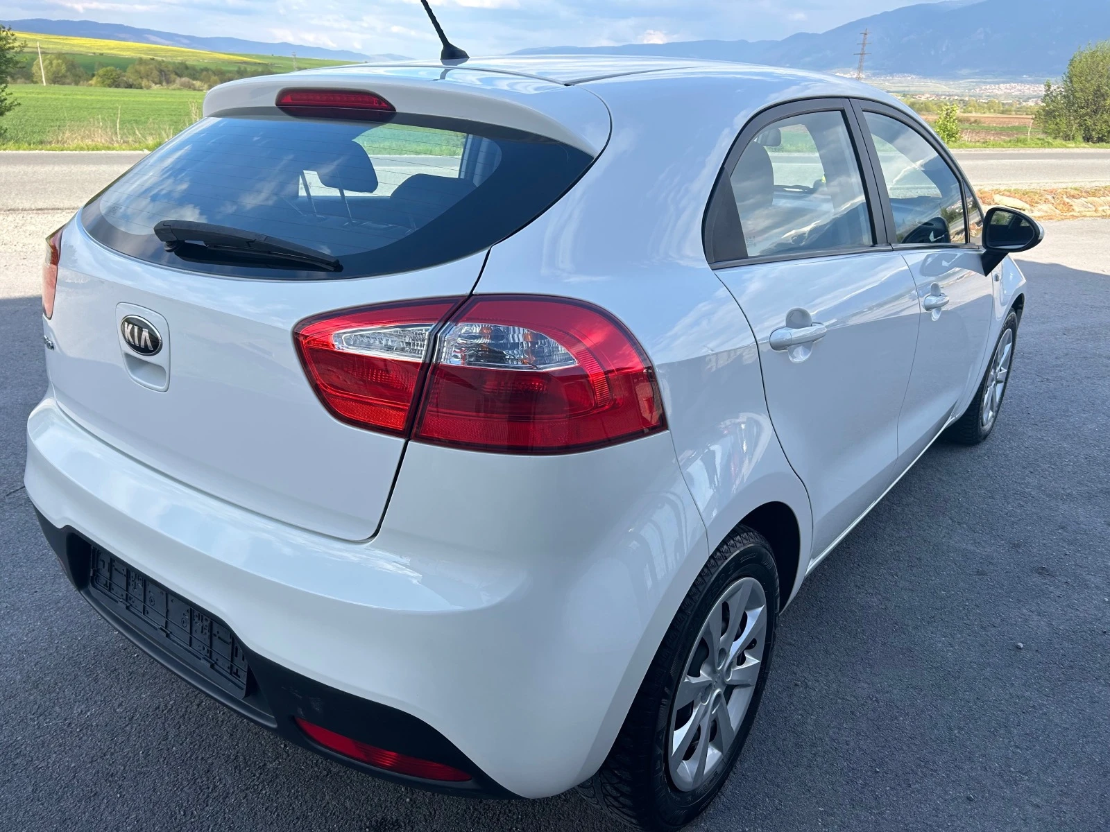 Kia Rio 1.2CVVT - изображение 6