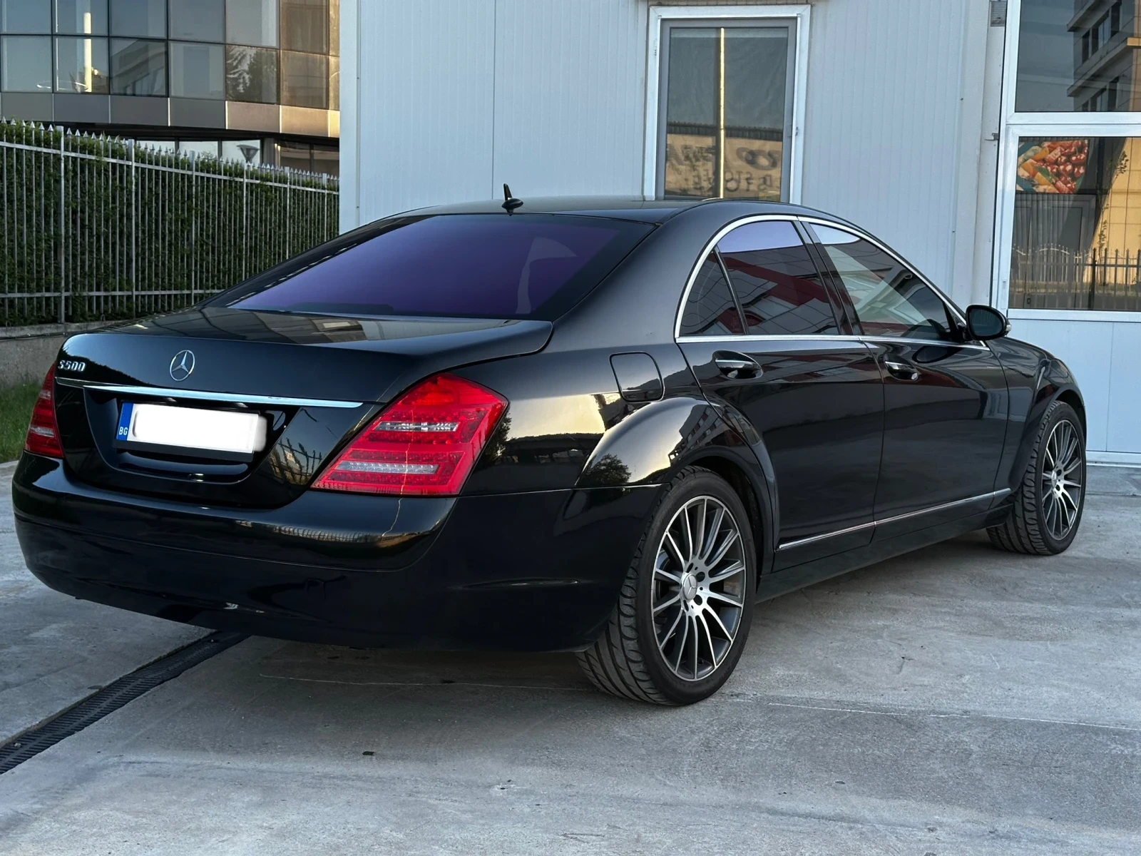 Mercedes-Benz S 500 LONG* Газ* Дистроник* Подгрев* Обдухване - изображение 4