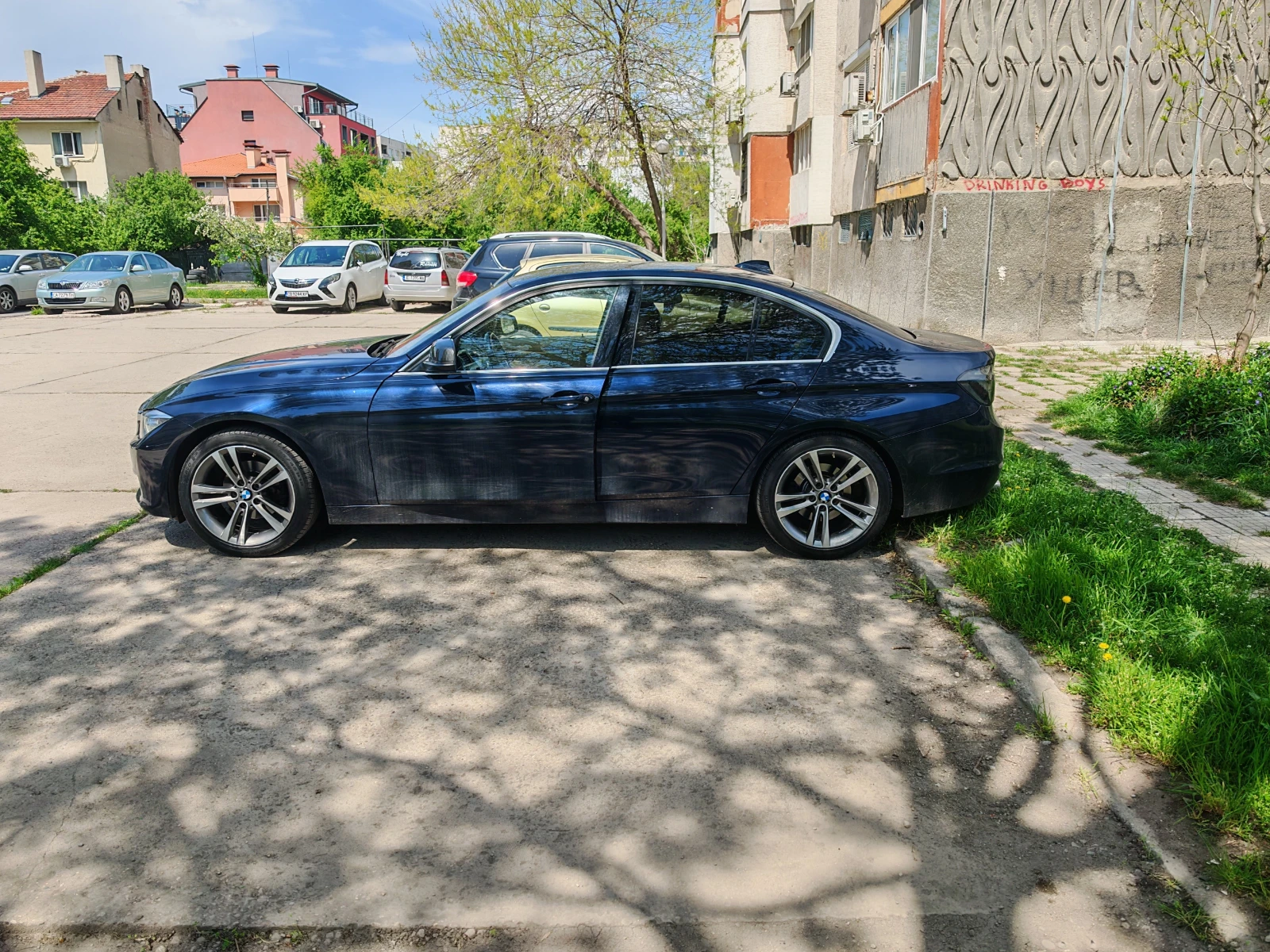 BMW 320  - изображение 8