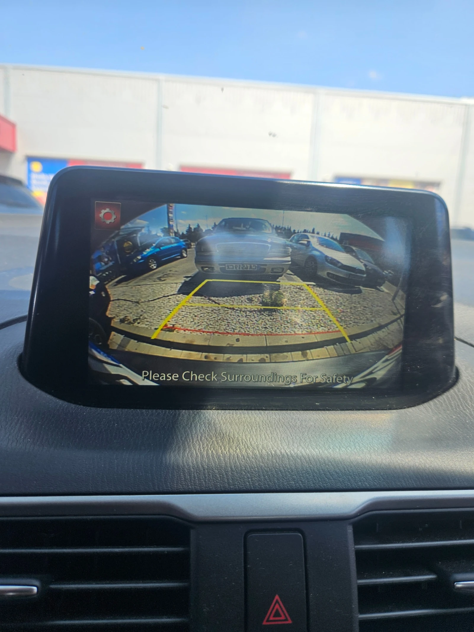 Mazda 3 2.0i 155..   | Mobile.bg   17