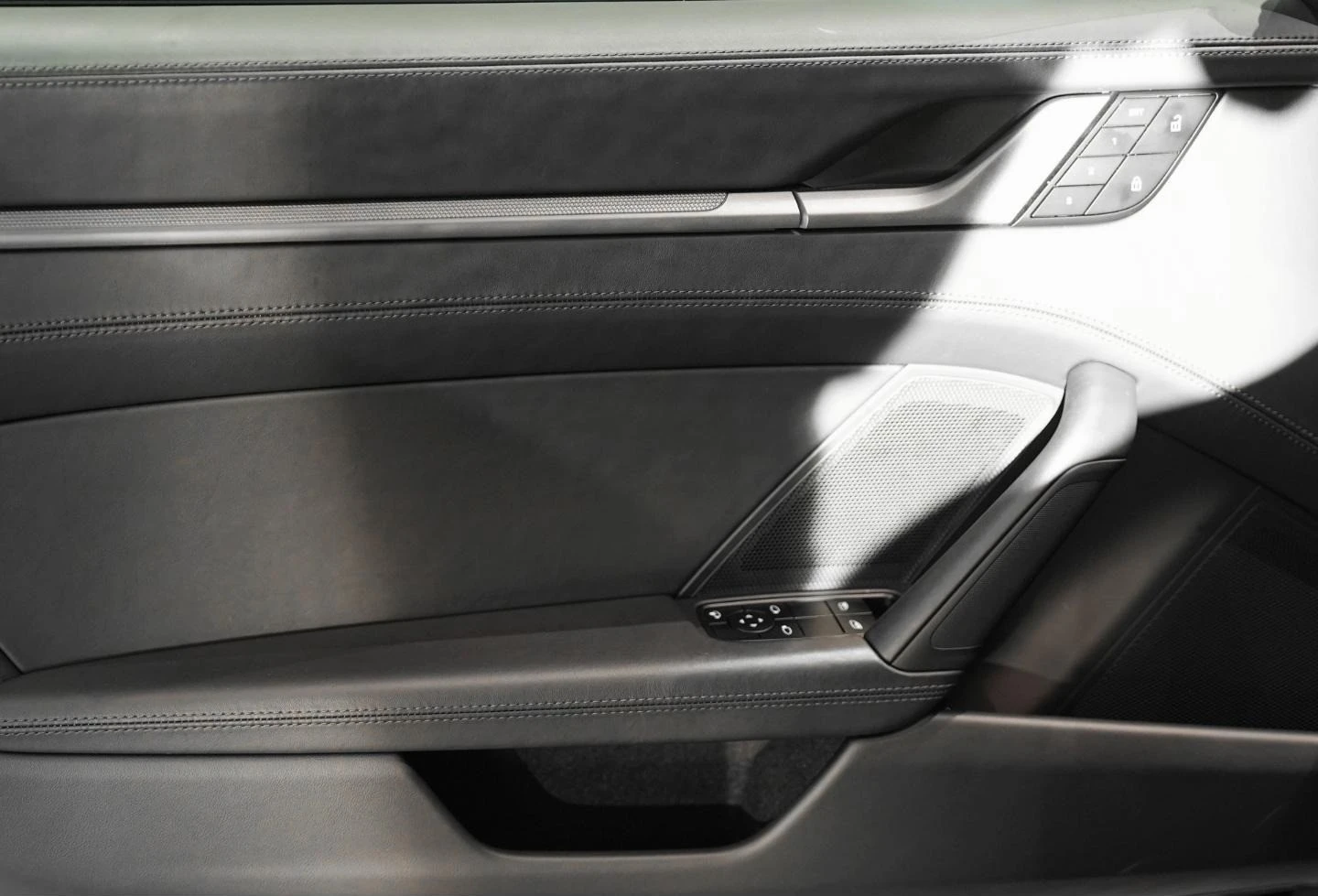 Porsche 911 992.2 CARRERA/COUPE/FACELIFT/MATRIX/BOSE/360 | Mobile.bg   6