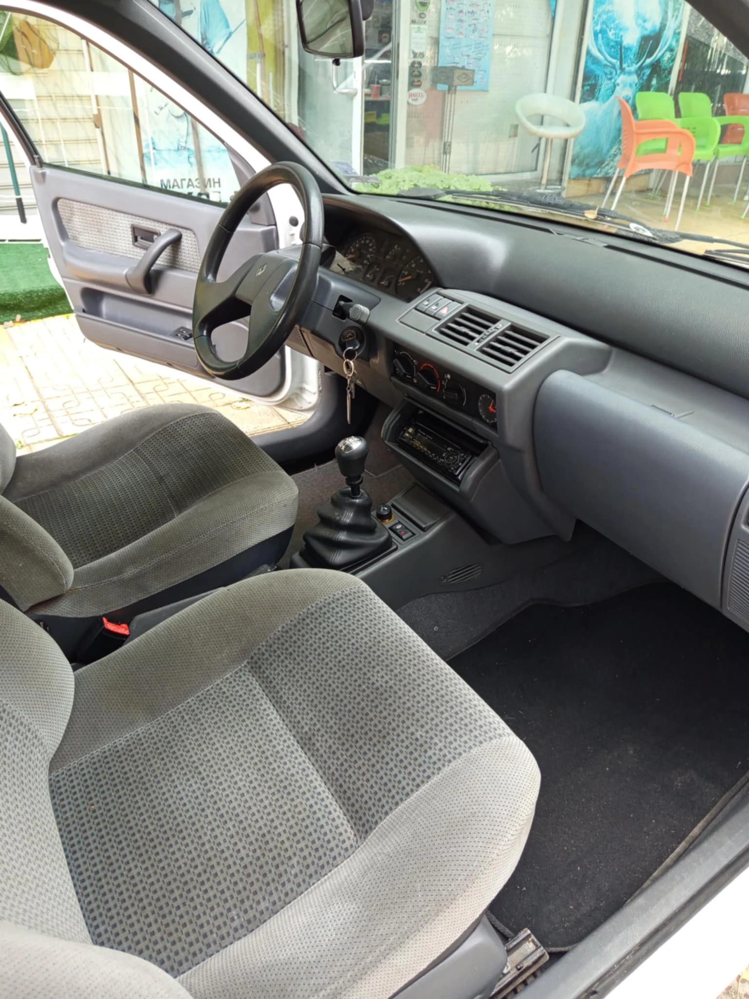 Renault Clio  - изображение 7